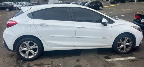 CHEVROLET CRUZE 1.4 TURBO SPORT6 LT 16V FLEX 4P AUTOMÁTICO